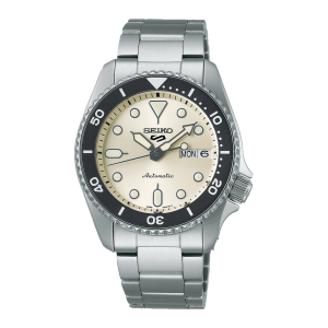 Seiko 5 Sports